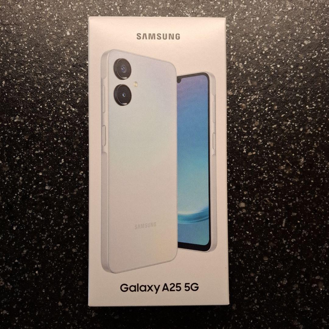 スマートフォン本体 Samsung Galaxy A25 5G Light Blue