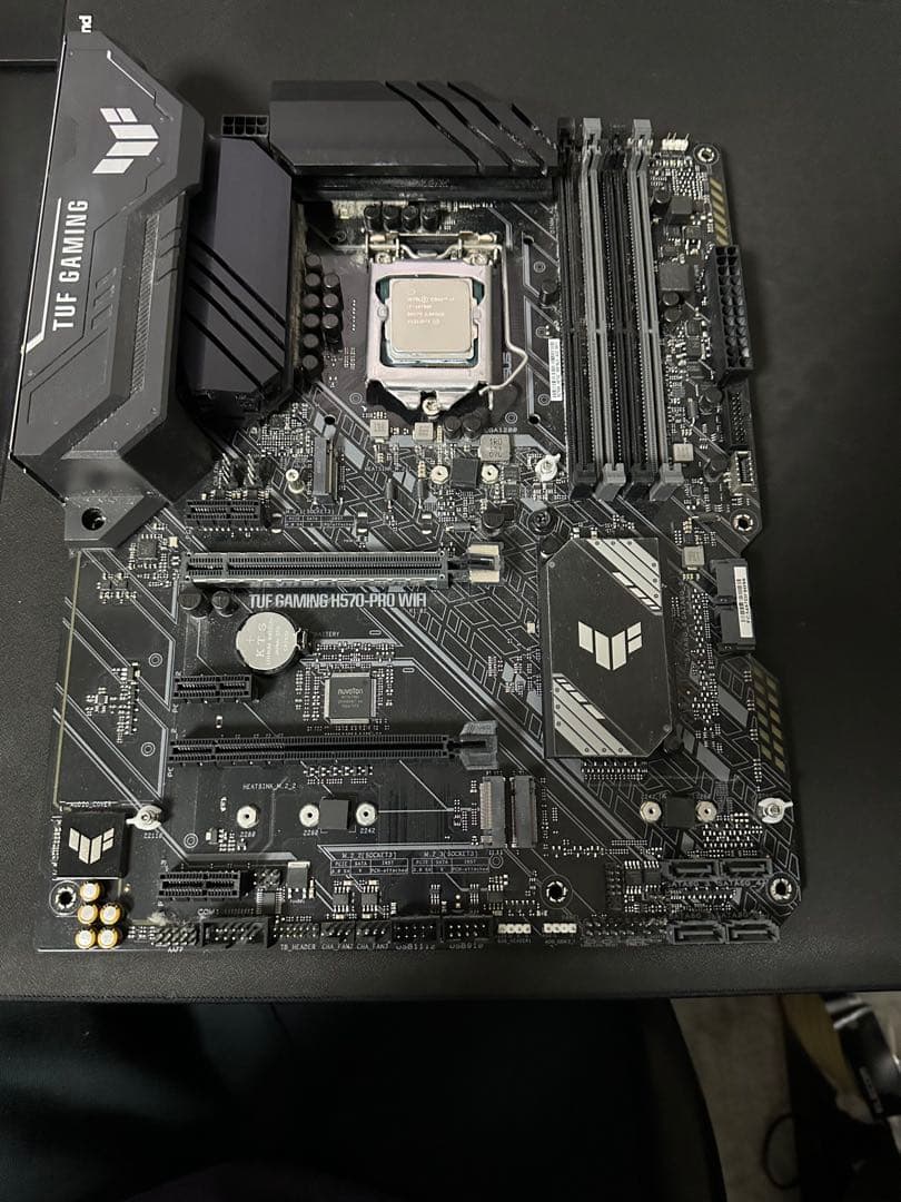 CPU Core i7 10700F + TUF GAMING H570-PRO