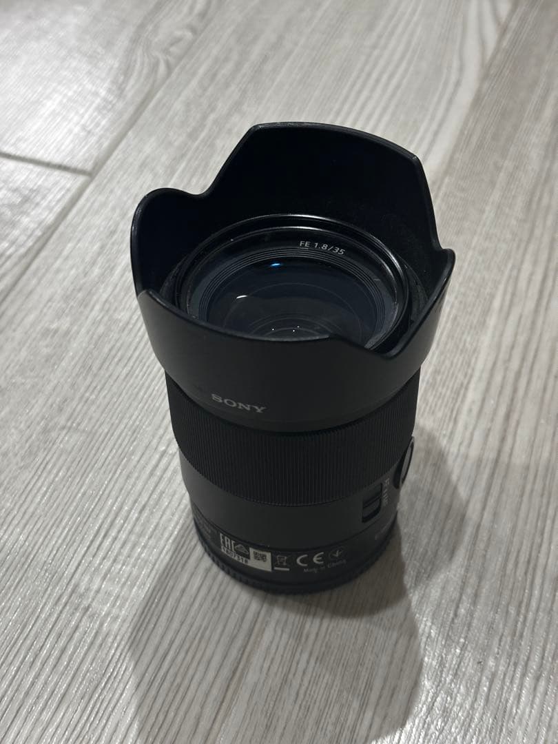 SONY FE 35mm F1.8 SEL35F18F プロテクター付き