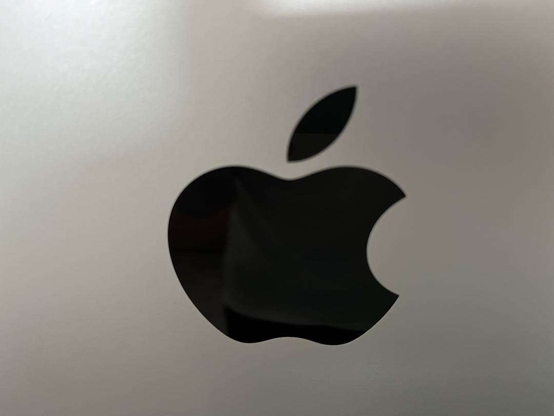 Apple iMac 21.5 late2015 マジックキーボード、有線マウス