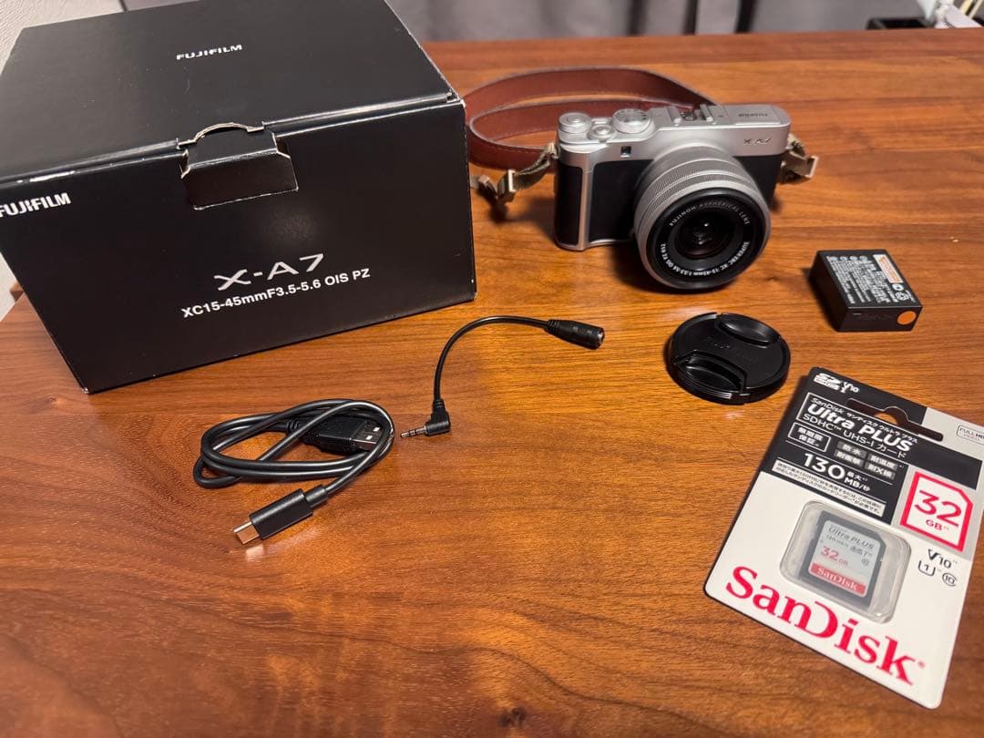 Fujifilm X-A7 ミラーレス一眼 カメラ