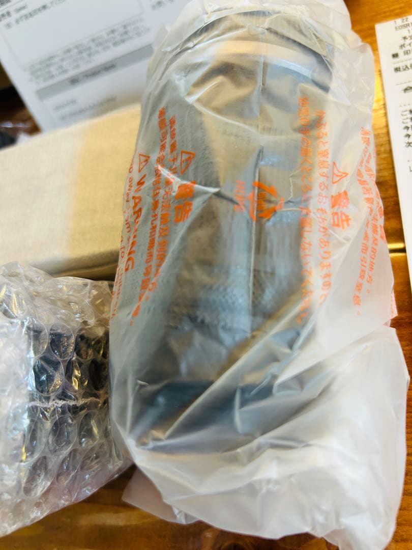 [新品未使用]Canon EOS R100