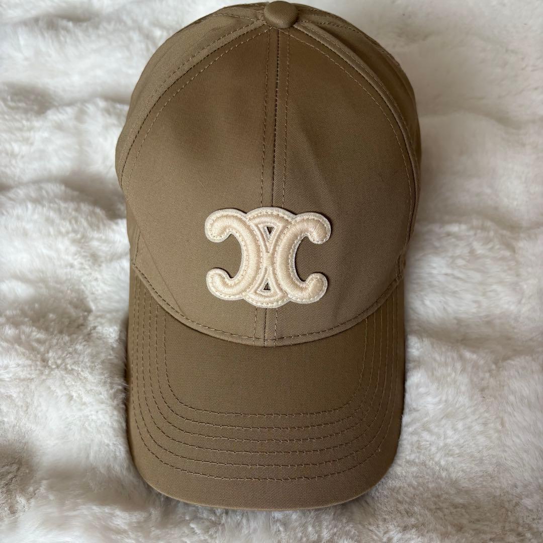 CELINE トリリオンフ ベースボールキャップ