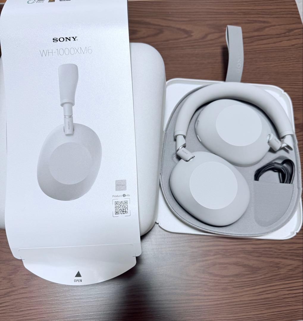 SONY ヘッドホン WH-1000XM6 プラチナシルバー