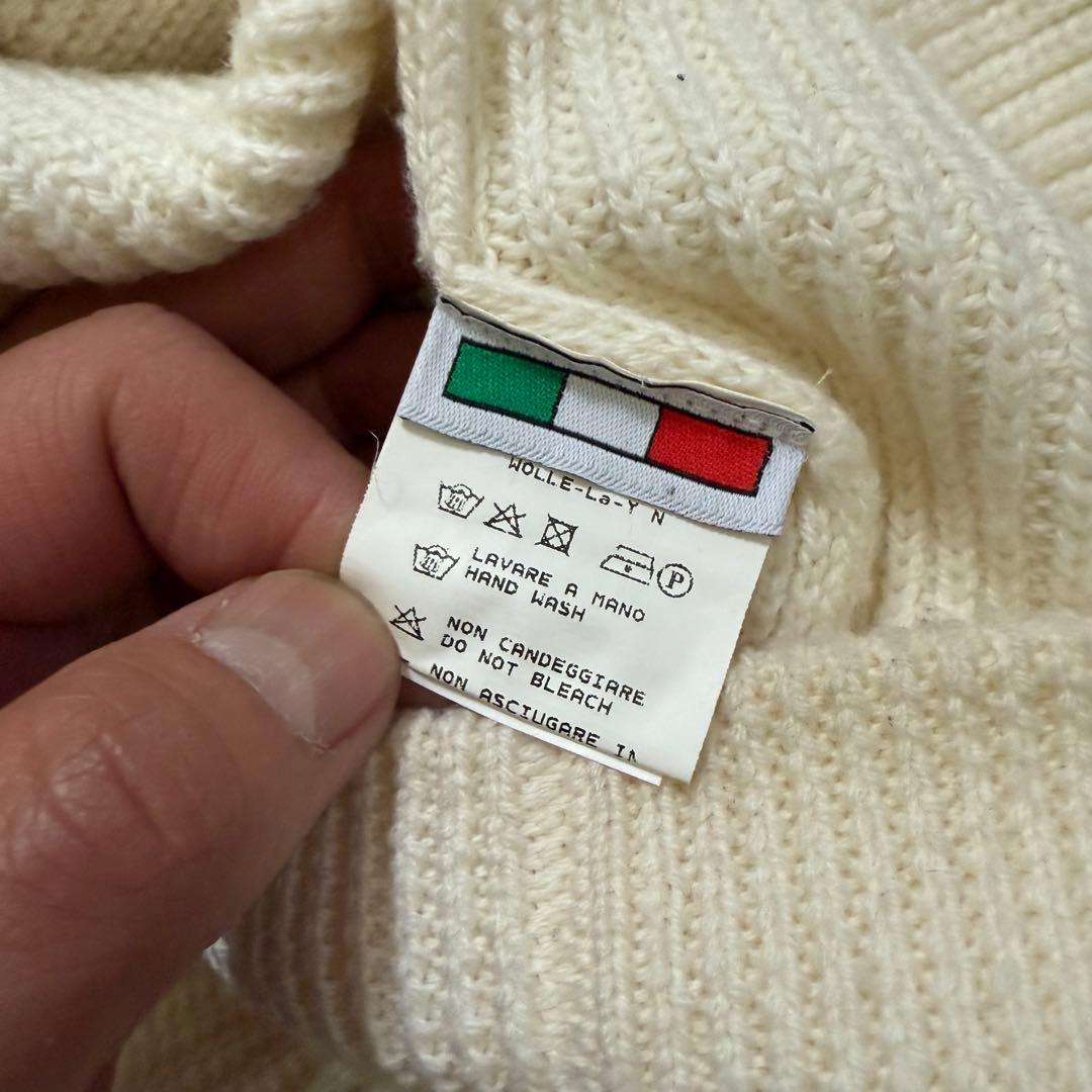 イタリア製【BAFY】ニットパーカー　ミドルゲージ