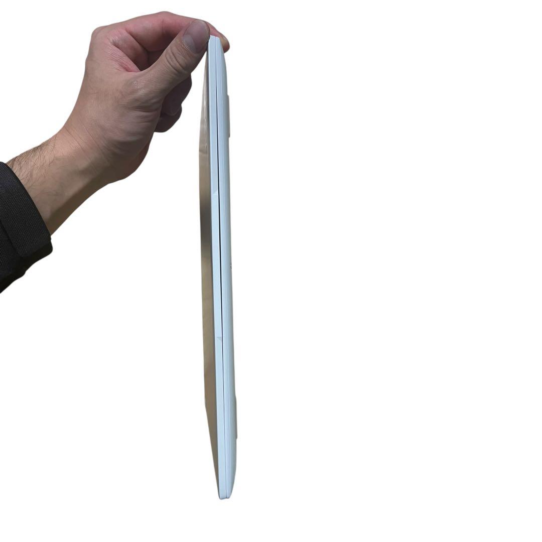 Lenovo Yoga Slim 7i Carbon 13ITL5ノートパソコン