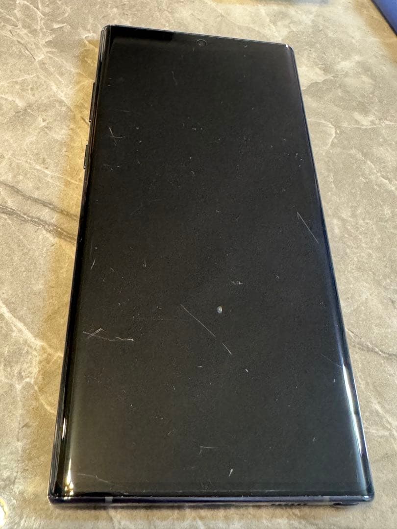 Galaxy Note 10+ （docomo ）ブルーカバー付き