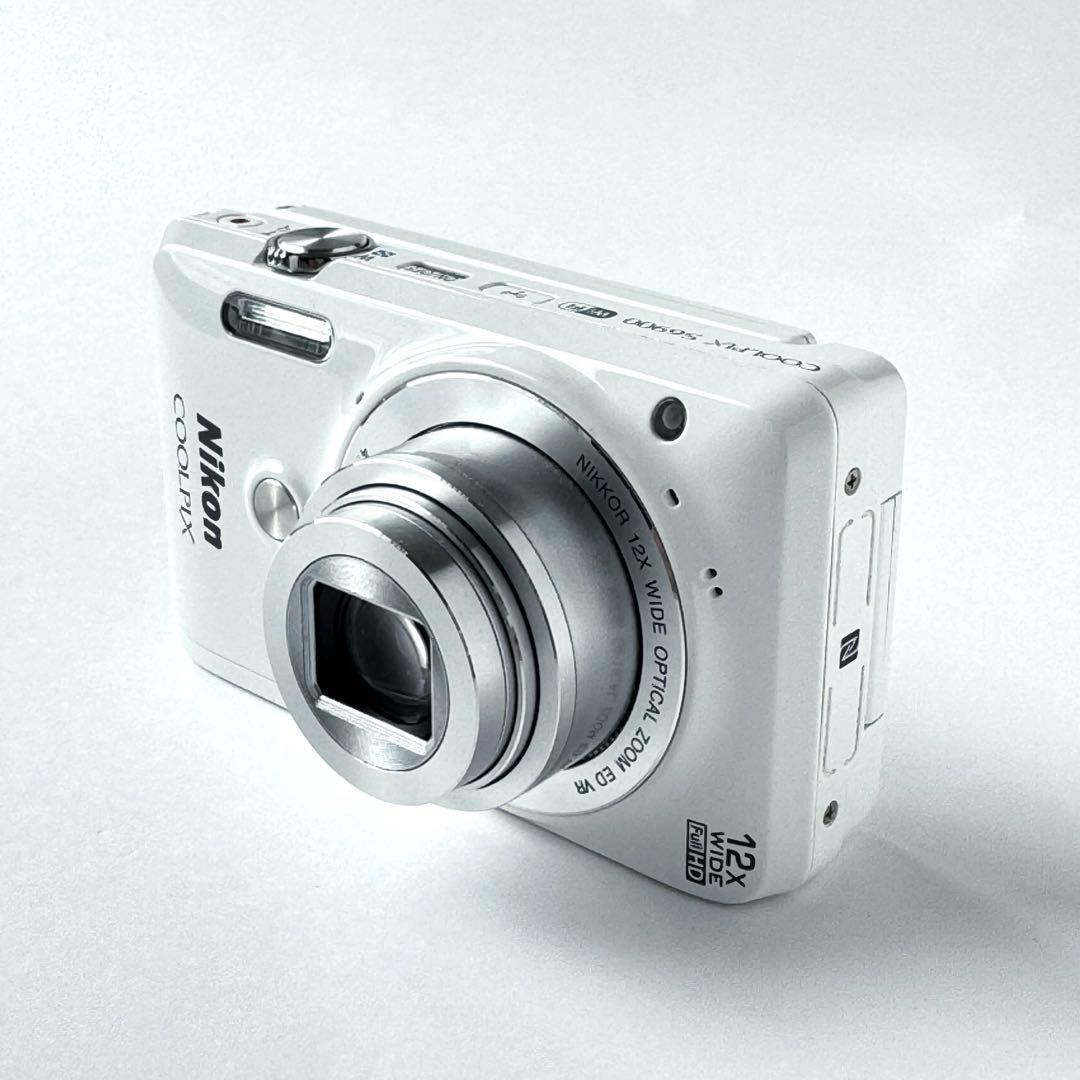 Nikon COOLPIX S6900 ホワイト コンパクトデジタルカメラ