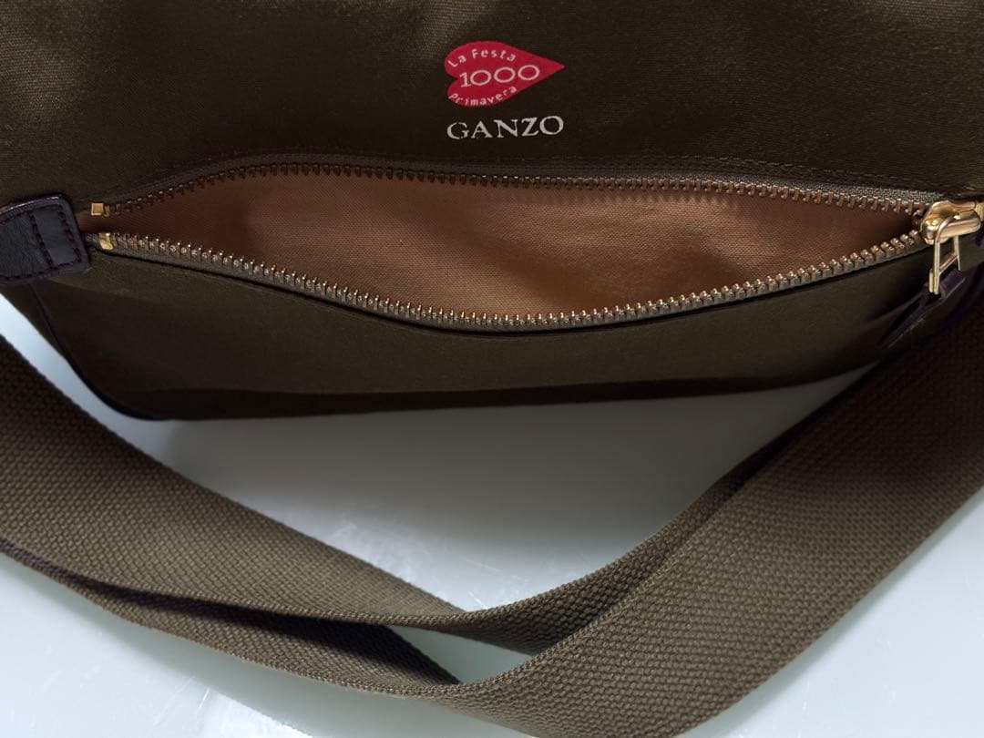 GANZO ボディバッグ オリーブ色　MILLE MIGLIA