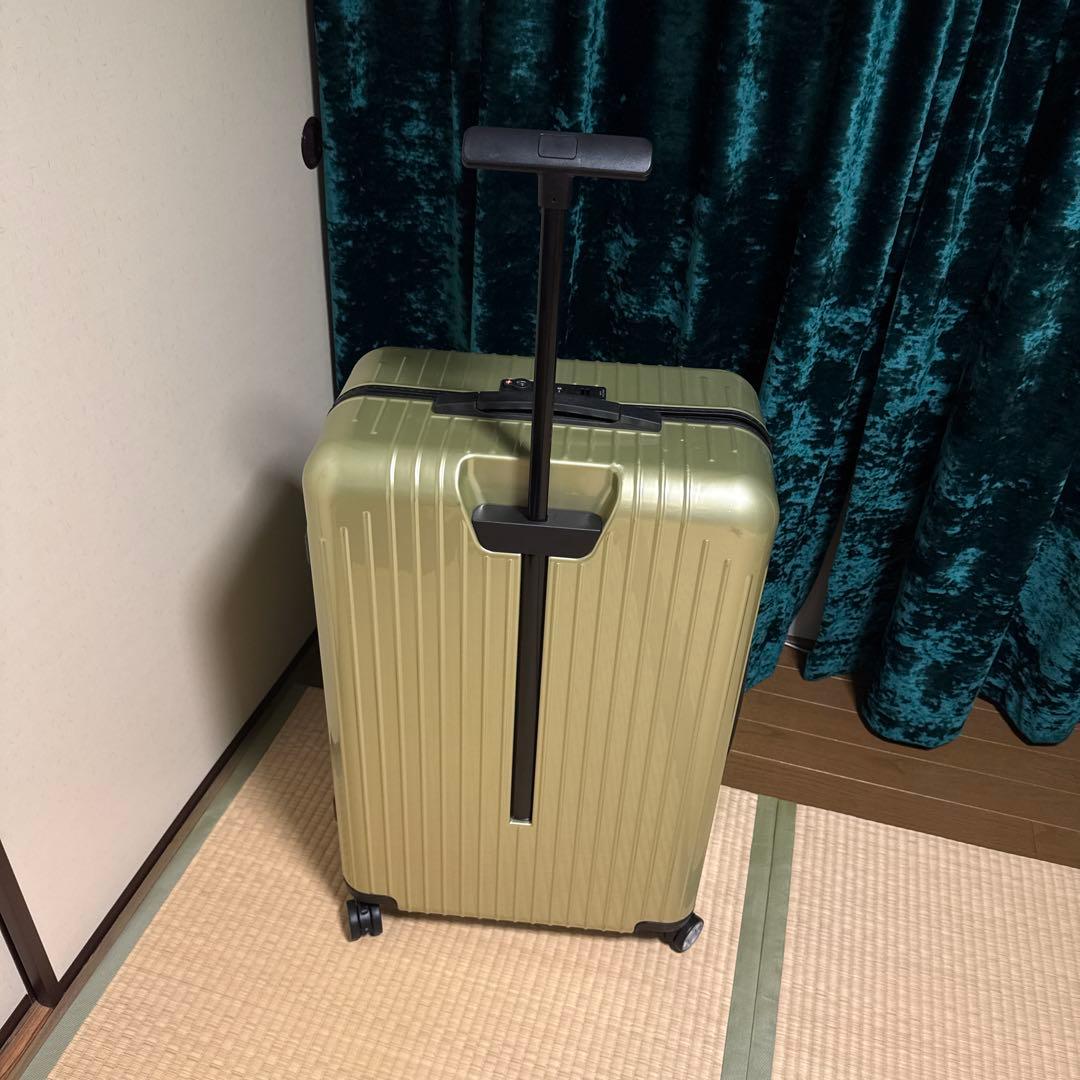 リモワ サルサエアー キャリーケース ライムグリーン 80L 4輪