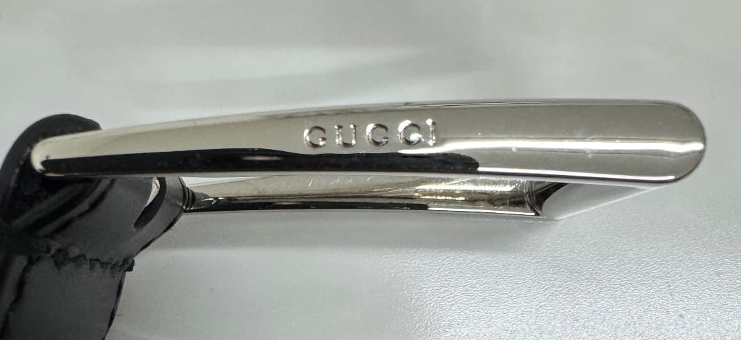 山*屋様 GUCCI ブラックレザーベルト 70-34