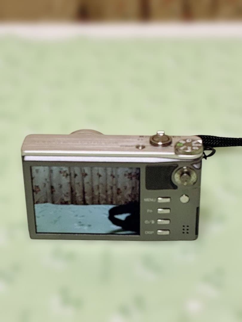 リコーRICOH CX2 コンパクトデジタルカメラ動作確認済　充電器・ケース付き