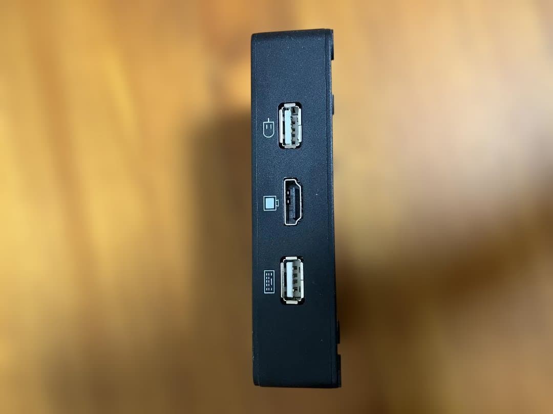 ディスプレイ／キーボード・マウス PC切替器（RS-250UHDP・4K対応）