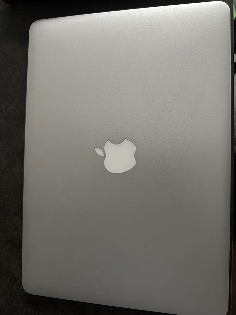MacBook Air 13インチ 本体➕充電器➕MacOS Mid 2011
