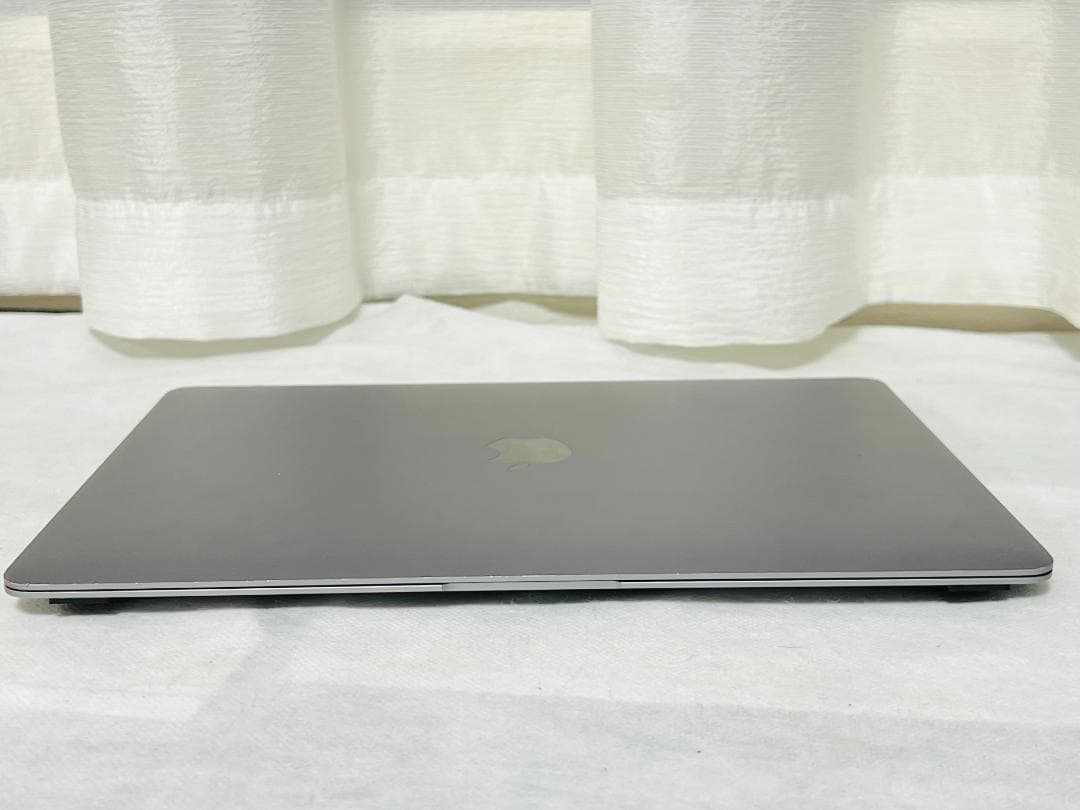 ★MacBook Air 13 2020★M1 8コア/16GB/512GB