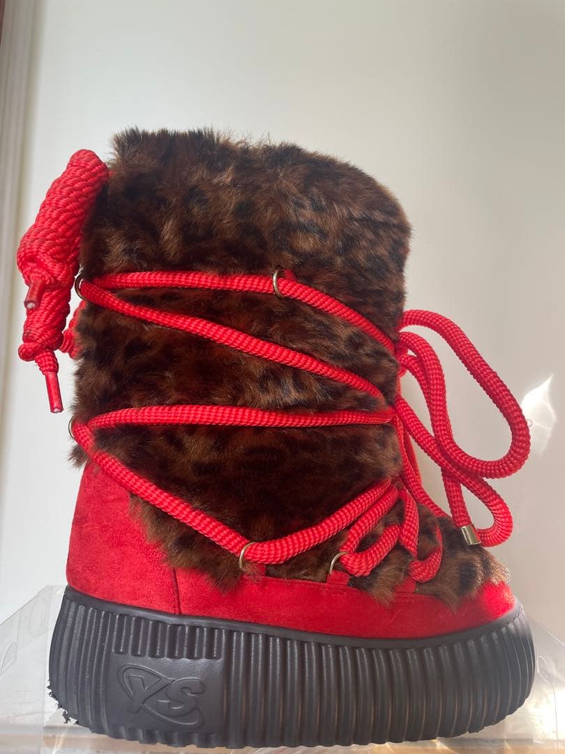 YELLO PAOTU FAUX FUR BOOTS Sサイズ