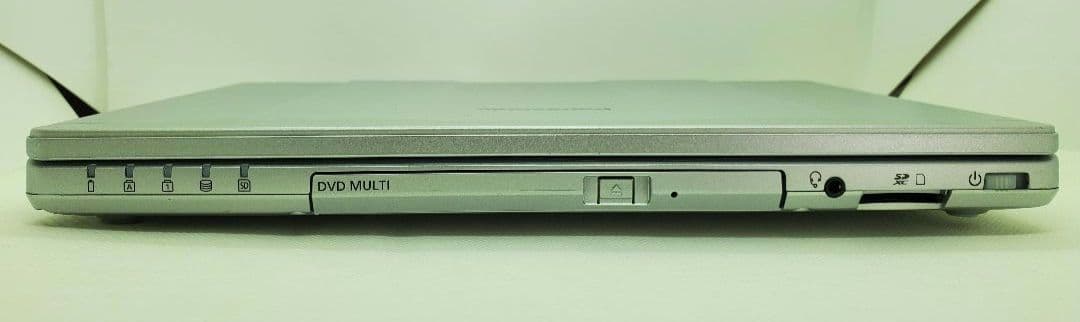 【毎日値下げ】i7搭載モデル★超軽量930g★DVD★Win11★Office