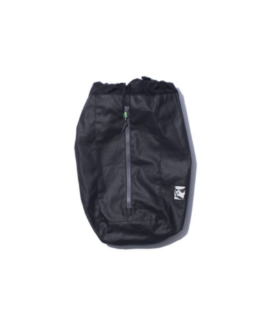 今季！GR10K COATED CROSS BODY BAG