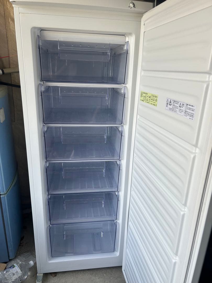 シャープ　SHARP FJ-HS17X 冷凍庫　6段式