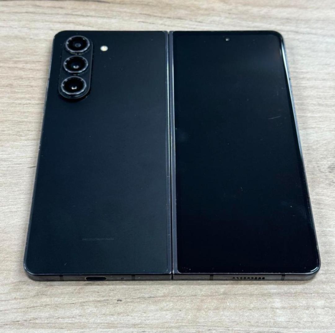 【良品】Android Galaxy Fold 5｜256gb｜SIMフリー