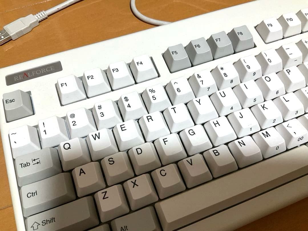 東プレ REALFORCE 87UW 英語配列 テンキーレス