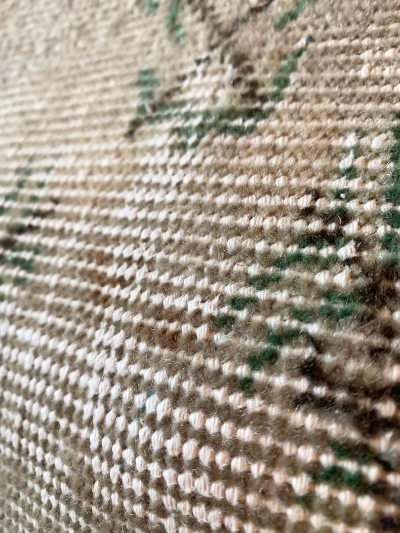 152×263 \"Snuggle whisper” ViNTAGE RUG