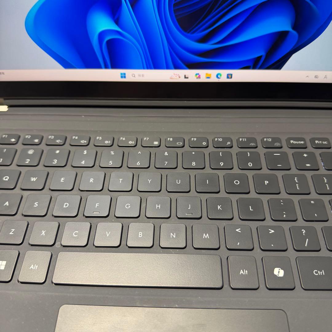 Windowsノート本体 MINISFORUM V3 3-in-1 Ryzen 7 8840U 32GB