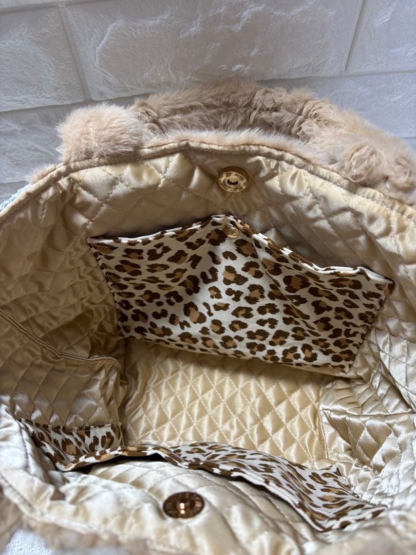 も*❤様 コヤンイサムチョン　サイドファスナーバッグ　ベージュ　サンダちゃん　う