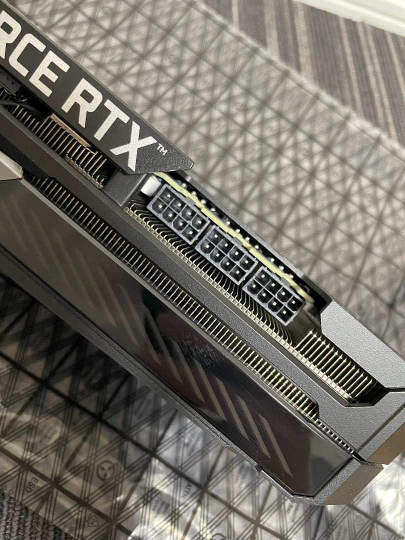 【中古品】ROG-STRIX-RTX3070TI-O8G-GAMING