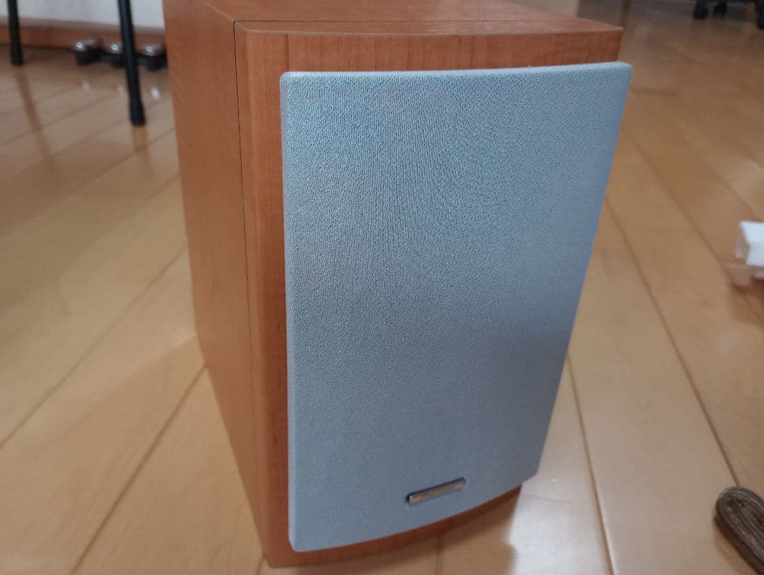 【レトロ・ヴィンテージ品】Pioneer ボックス型スピーカー シルバー・ウッド