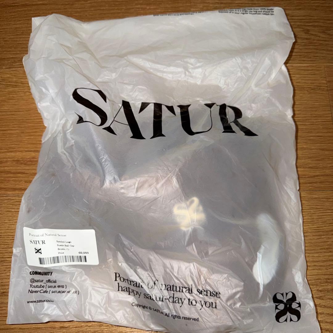 SATUR シンボルロゴフォックススエードボールキャップキャメルブラウン L