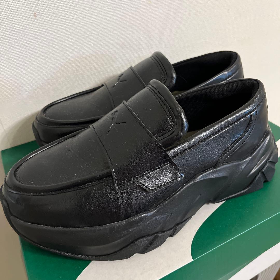 Puma Lily Brown コラボ　厚底ローファー