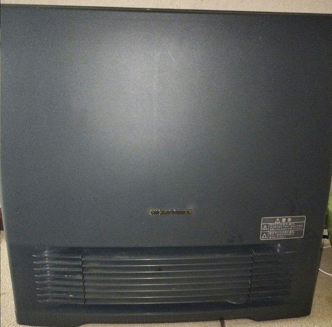 SHARP 蓄熱ファンヒーター 　ヒーター　暖房　シャープ　蓄熱　ファンヒーター