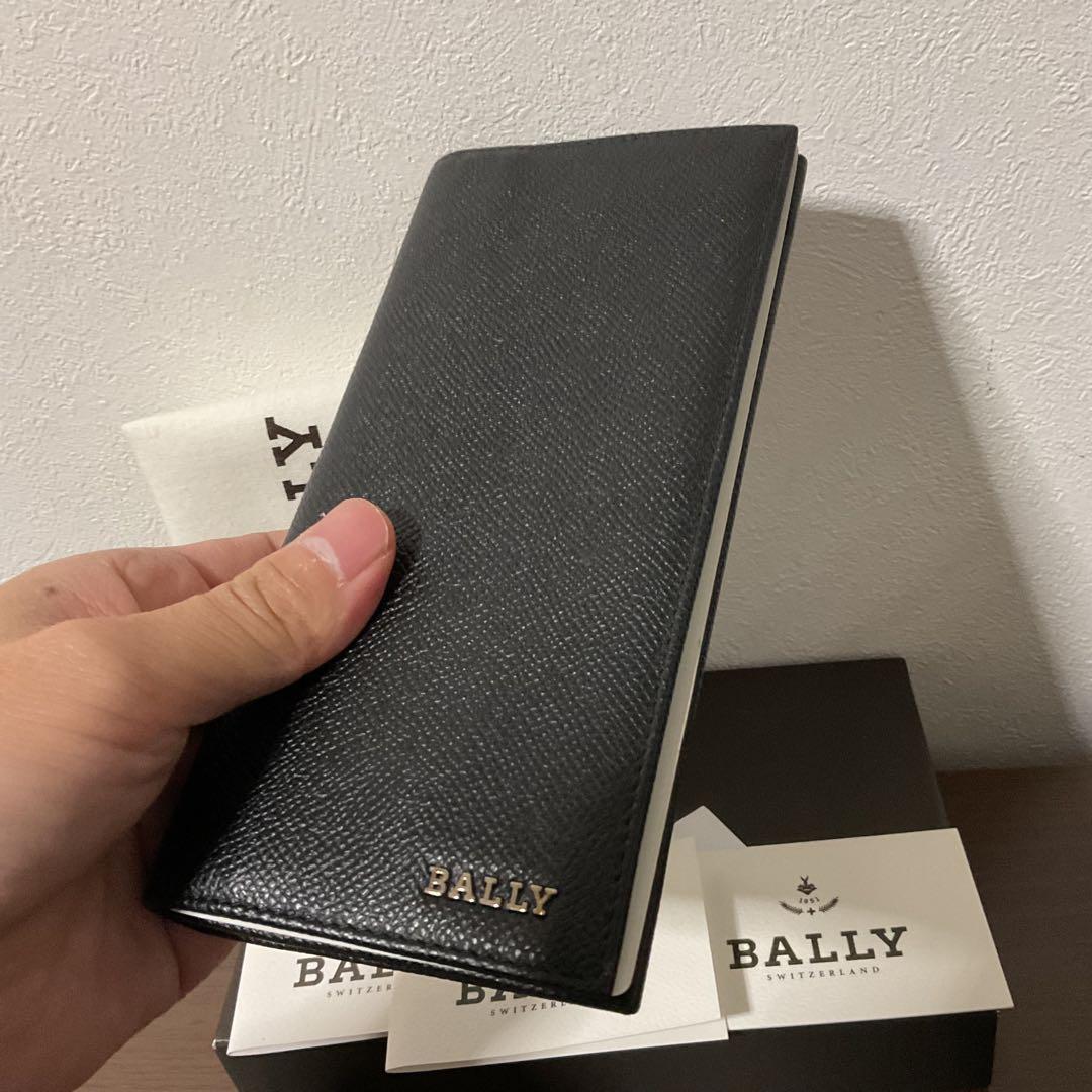 ☆開店セール☆ 新品未使用 美品 バリー レザー ロゴプレート 長財布