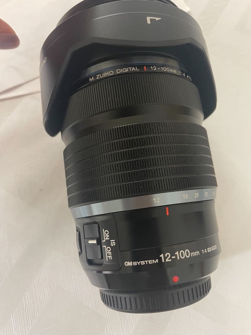 OM SYSTEM ED 12-100mm F4.0 IS PRO レンズ