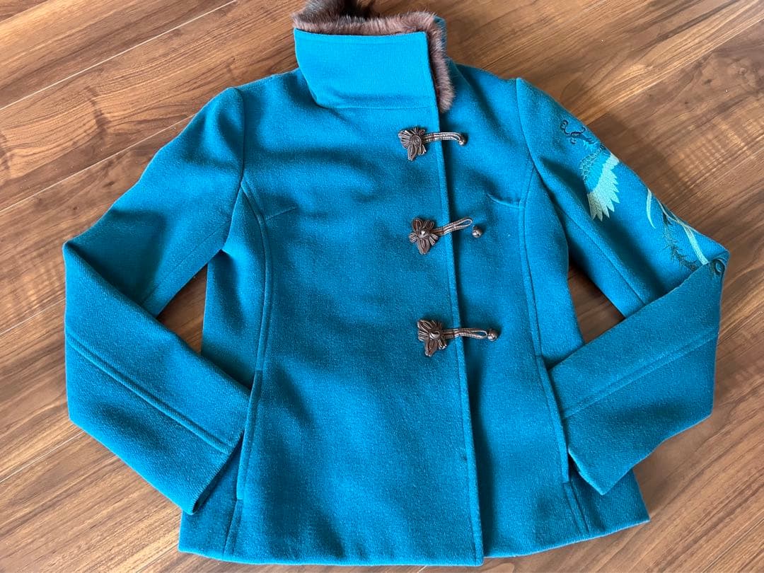 ヴィヴィアンタム　刺繍コート