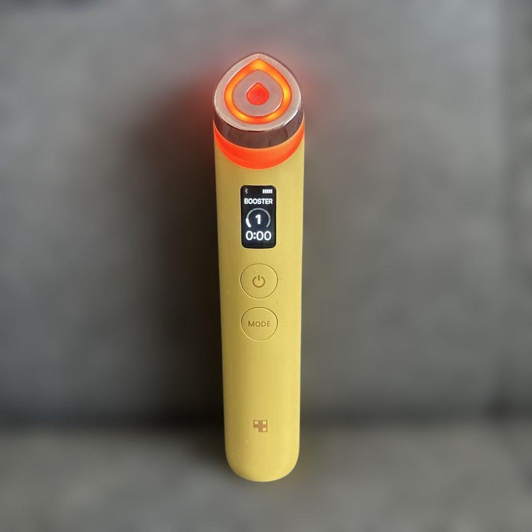 メディキューブ　イエロー　ブースタープロ　美顔器