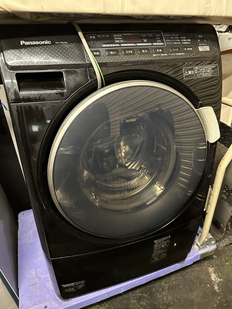 Panasonic NA-VD200L ドラム式洗濯機 本体　黒