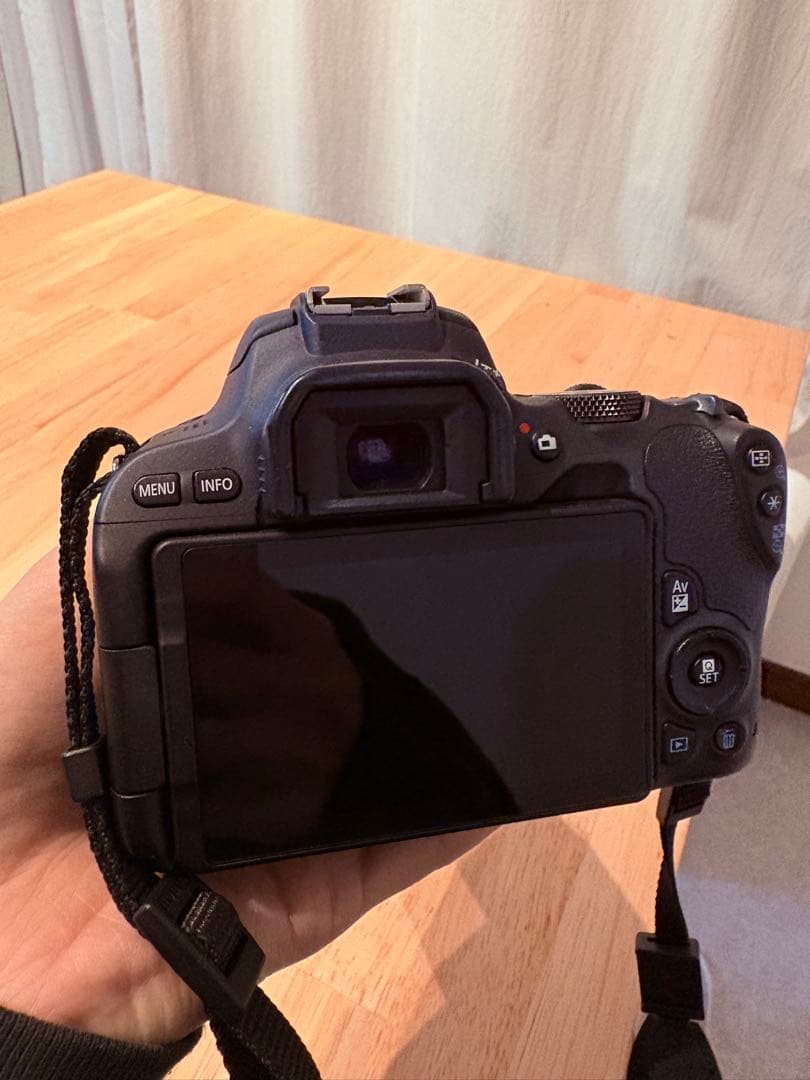 Canon 一眼レフカメラ レンズ2本付き