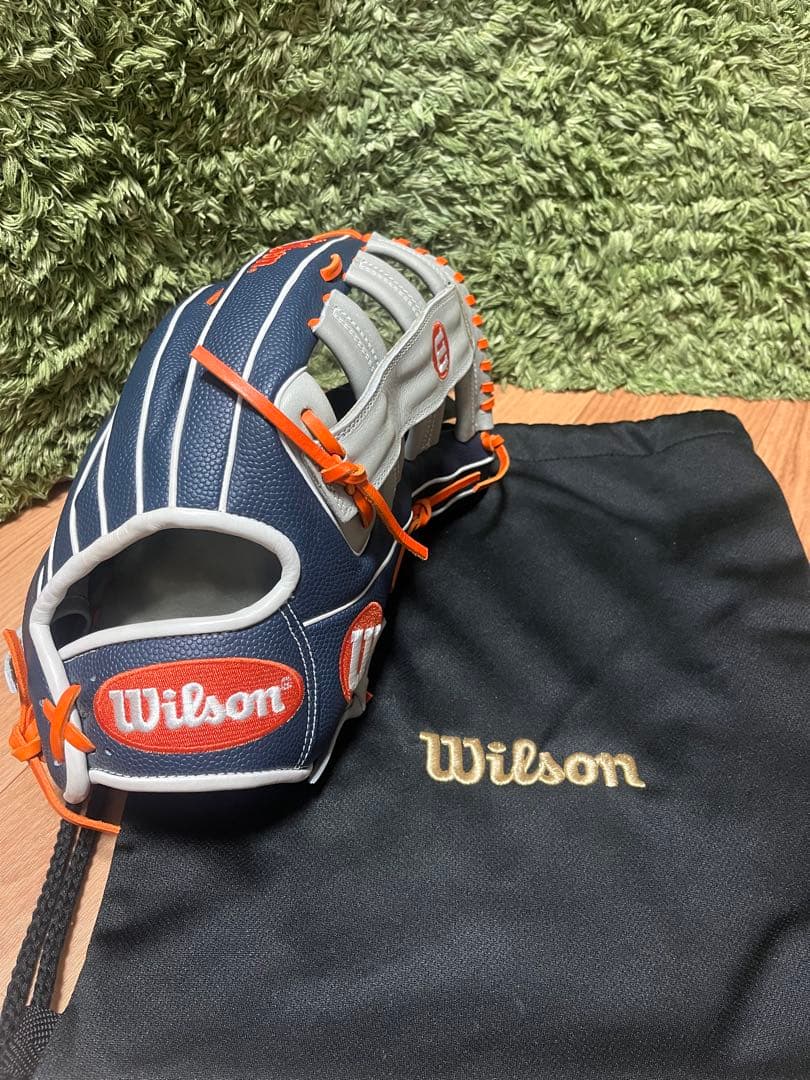 レ*ん様 ウィルソン ワナビーヒーローデュアル 軟式外野手用00型 ネイビーSS