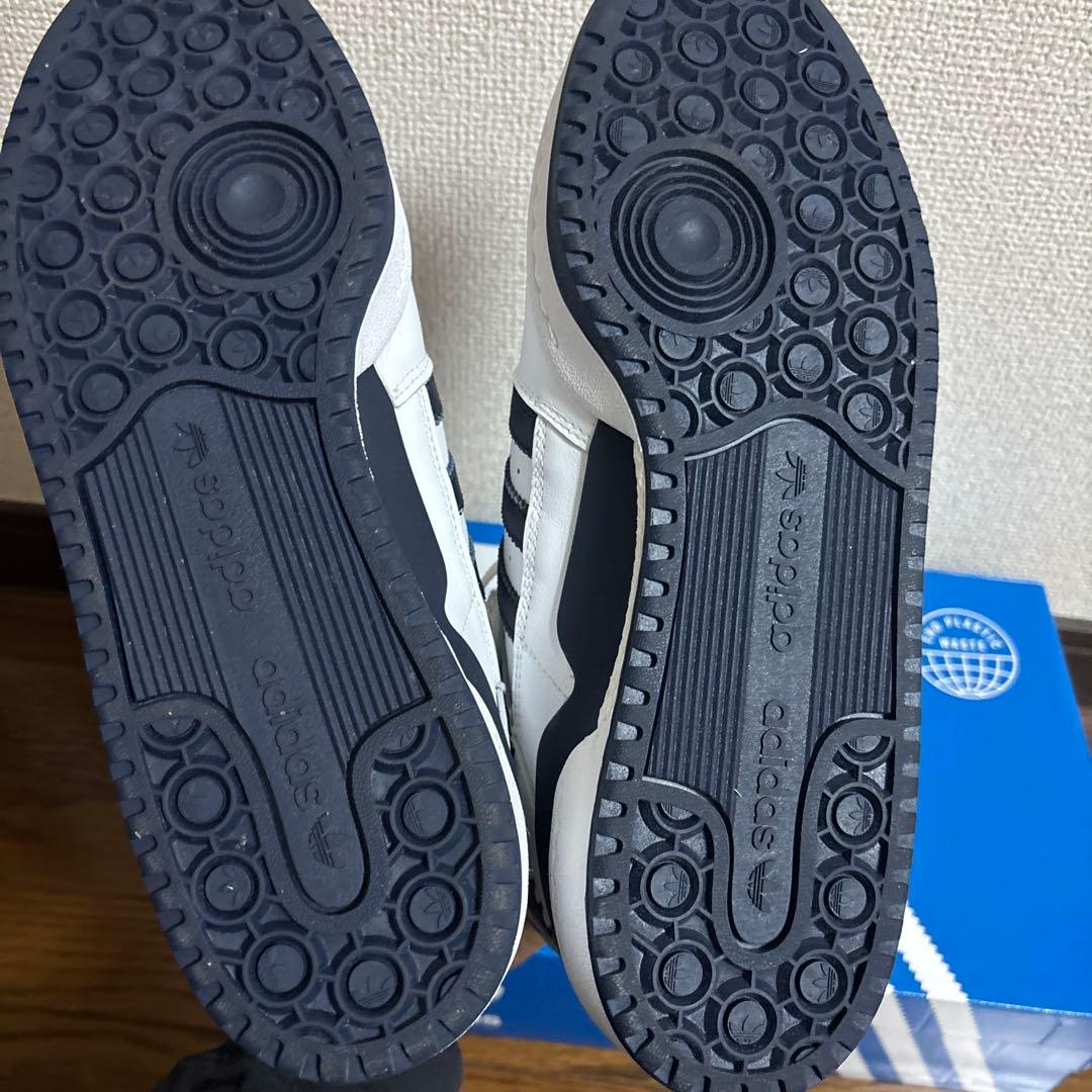 adidas フォーラム mid アーロン ジャッジ