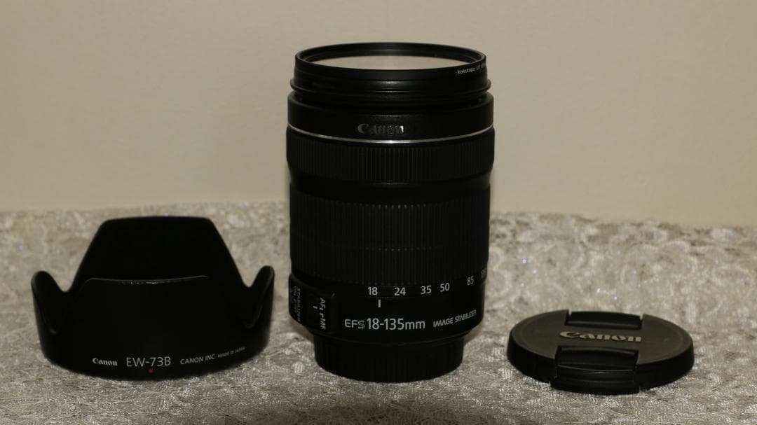 完動/美品 EF-S18-135mm/f3.5-5.6 IS STM