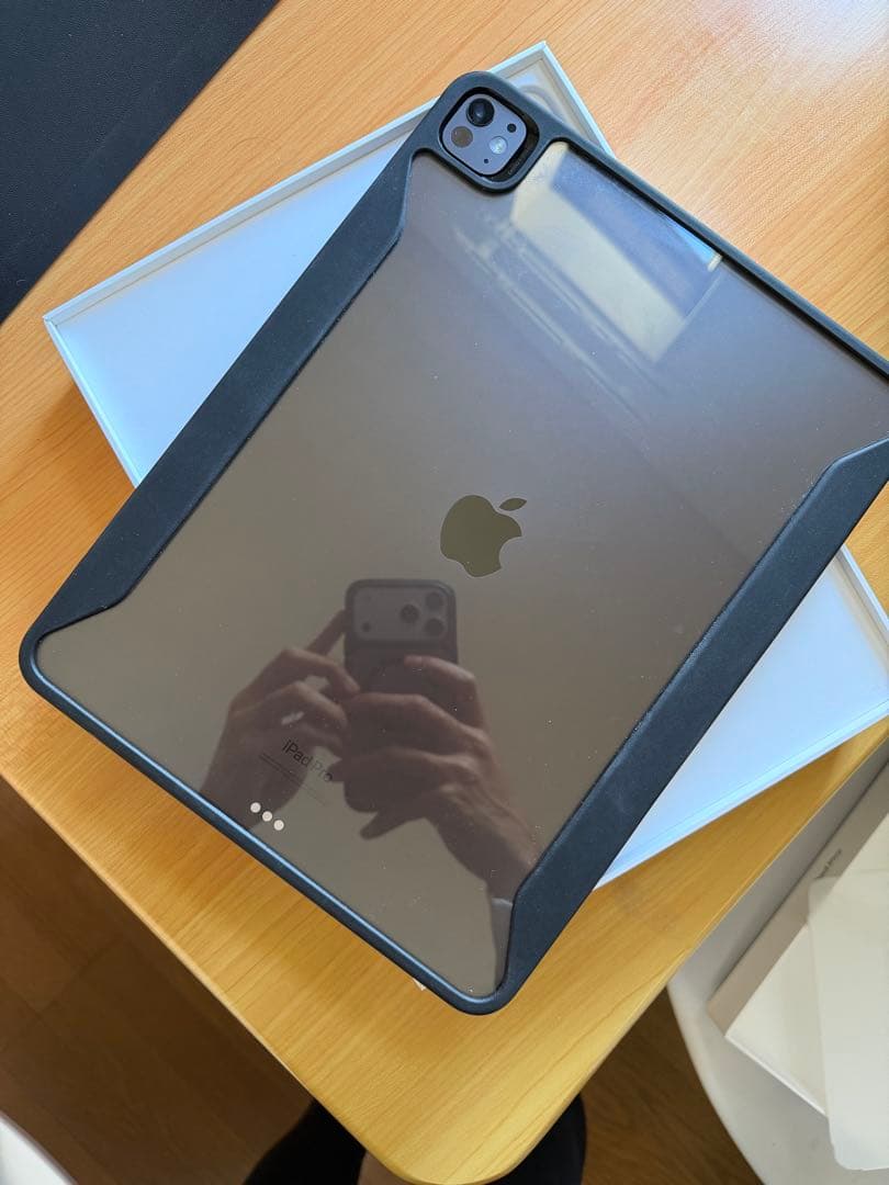 iPad Pro M4 13インチ スペースグレー 512GB WIFI+Cel