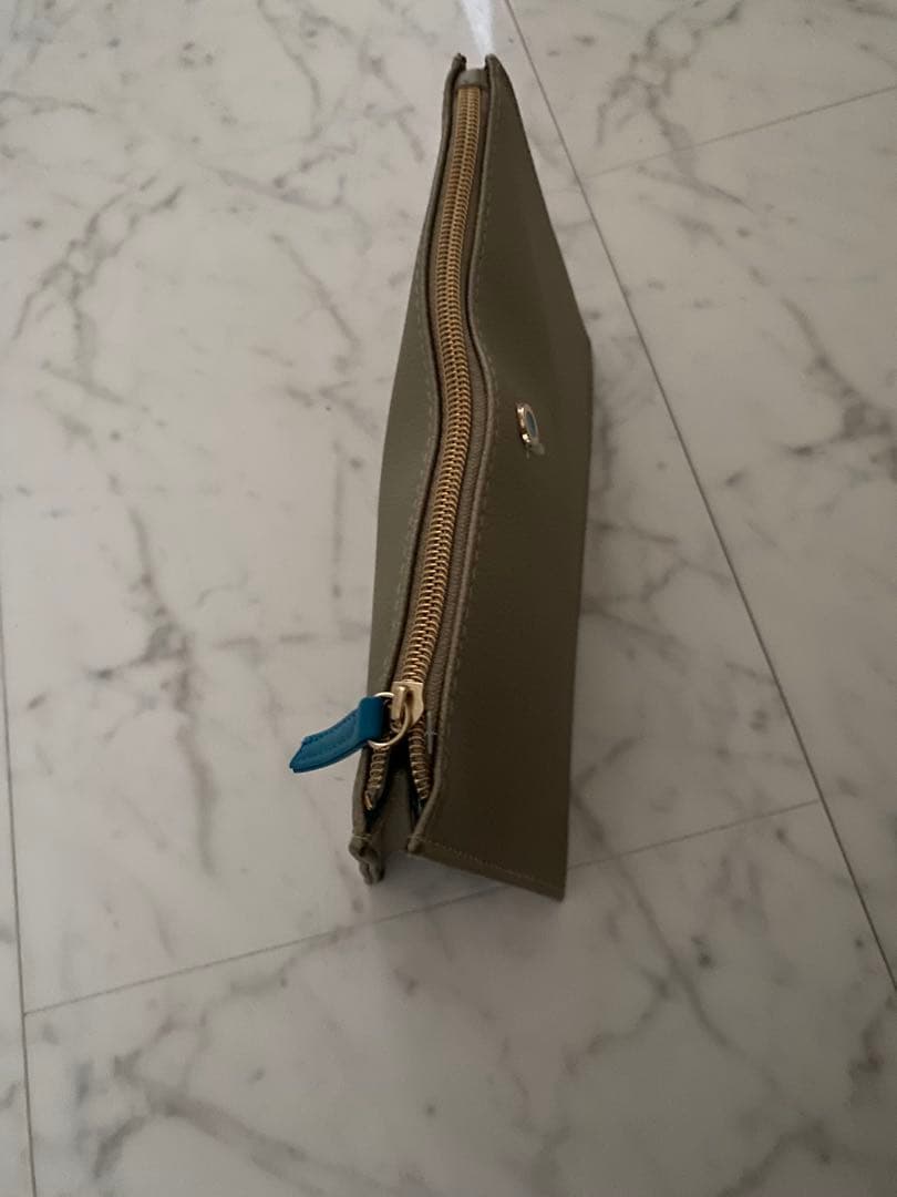 エミレーツ航空ファーストクラス アメニティBVLGARIブルガリ女性用