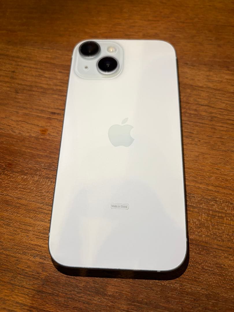 Apple iPhone 15 ブルー　海外モデル