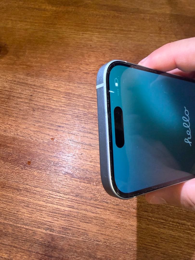 Apple iPhone 15 ブルー　海外モデル