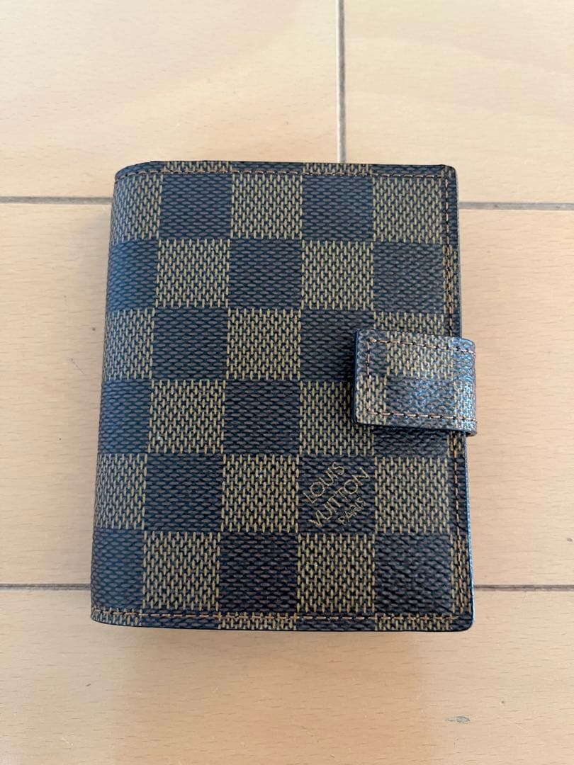 ルイヴィトン　ダミエ　カードケース