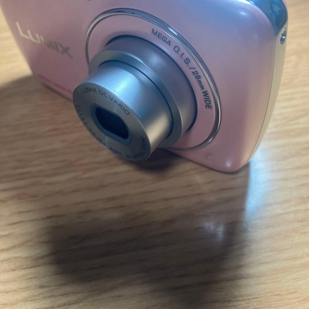 パナソニック LUMIX DMC-S1