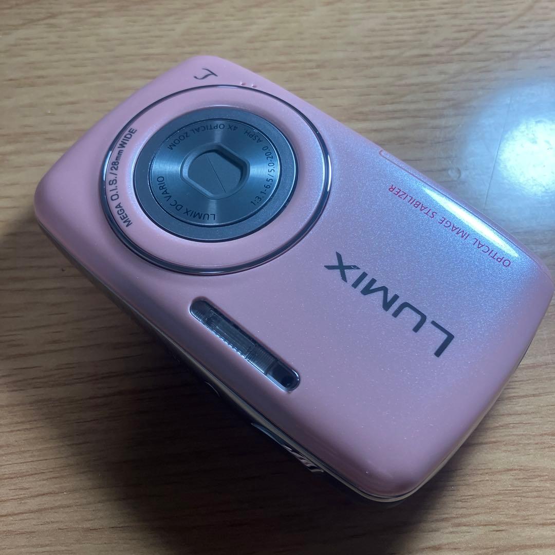 パナソニック LUMIX DMC-S1