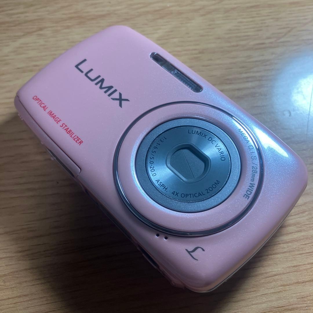 パナソニック LUMIX DMC-S1